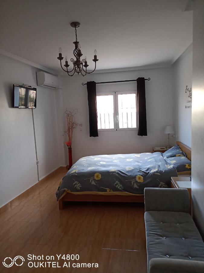 La Marina Bed & Breakfast Экстерьер фото