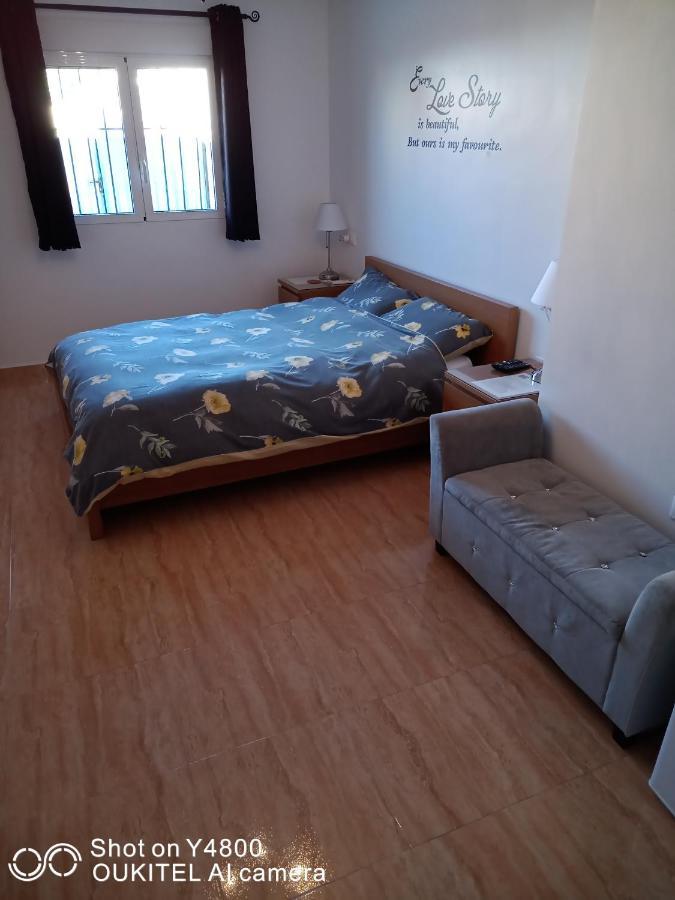 La Marina Bed & Breakfast Экстерьер фото