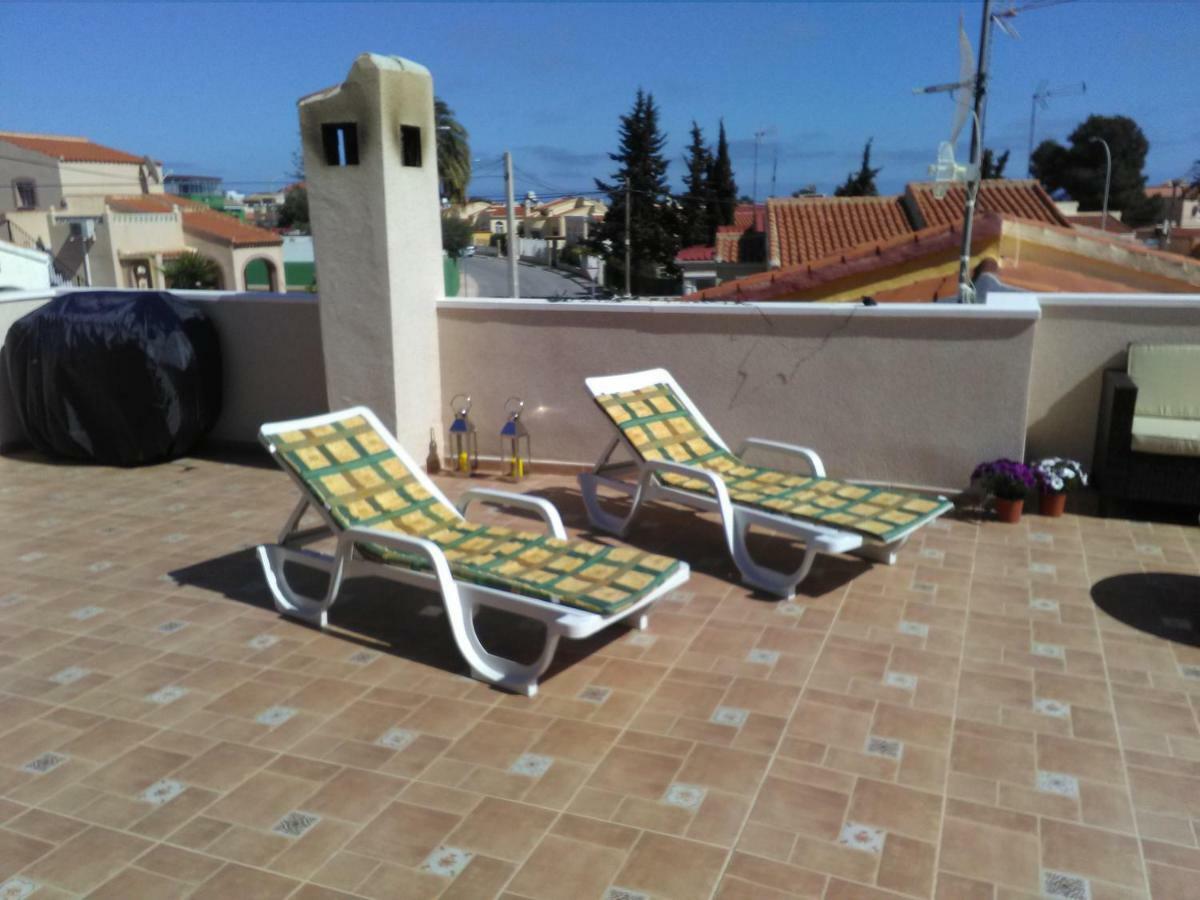 La Marina Bed & Breakfast Экстерьер фото
